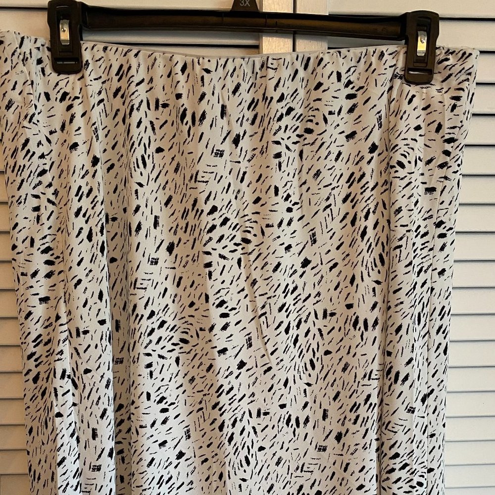Lane Bryant Off-White & Black Women's Midi Plus Size 22 Skirt Cut on Bias